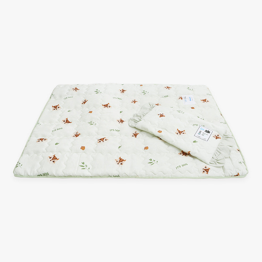 Rayon Cooling Mat (Green Squirrel)